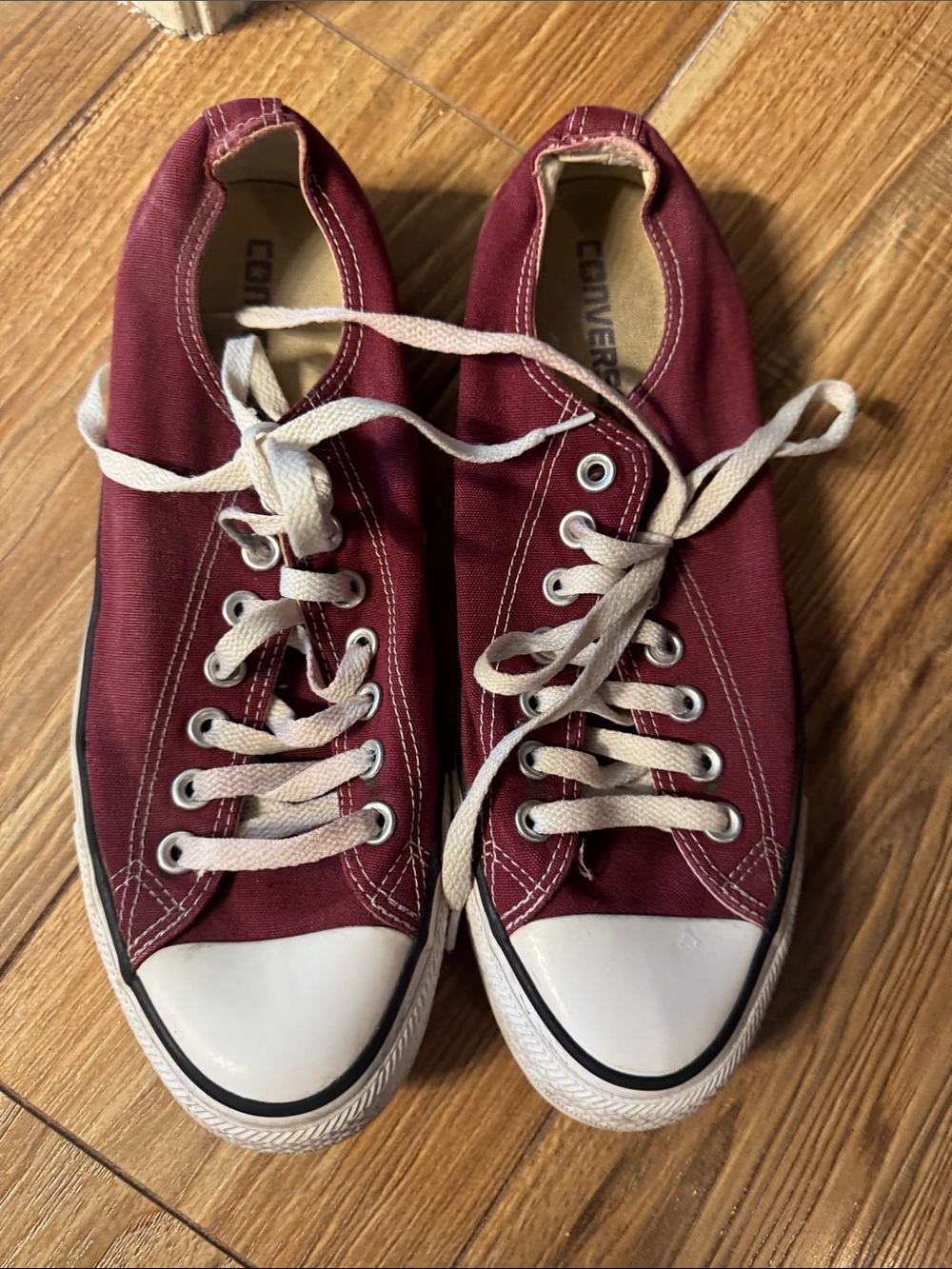 Converse Low Top Canvas Sneakers in Maroon with White Accents